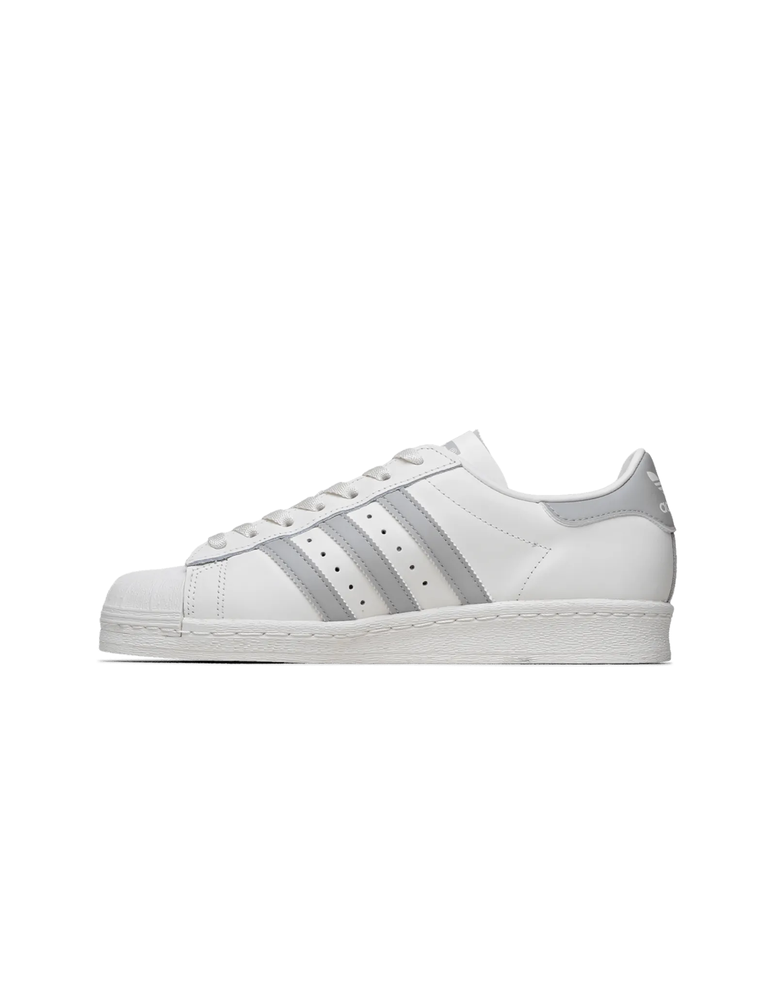 adidas     Superstar 82  