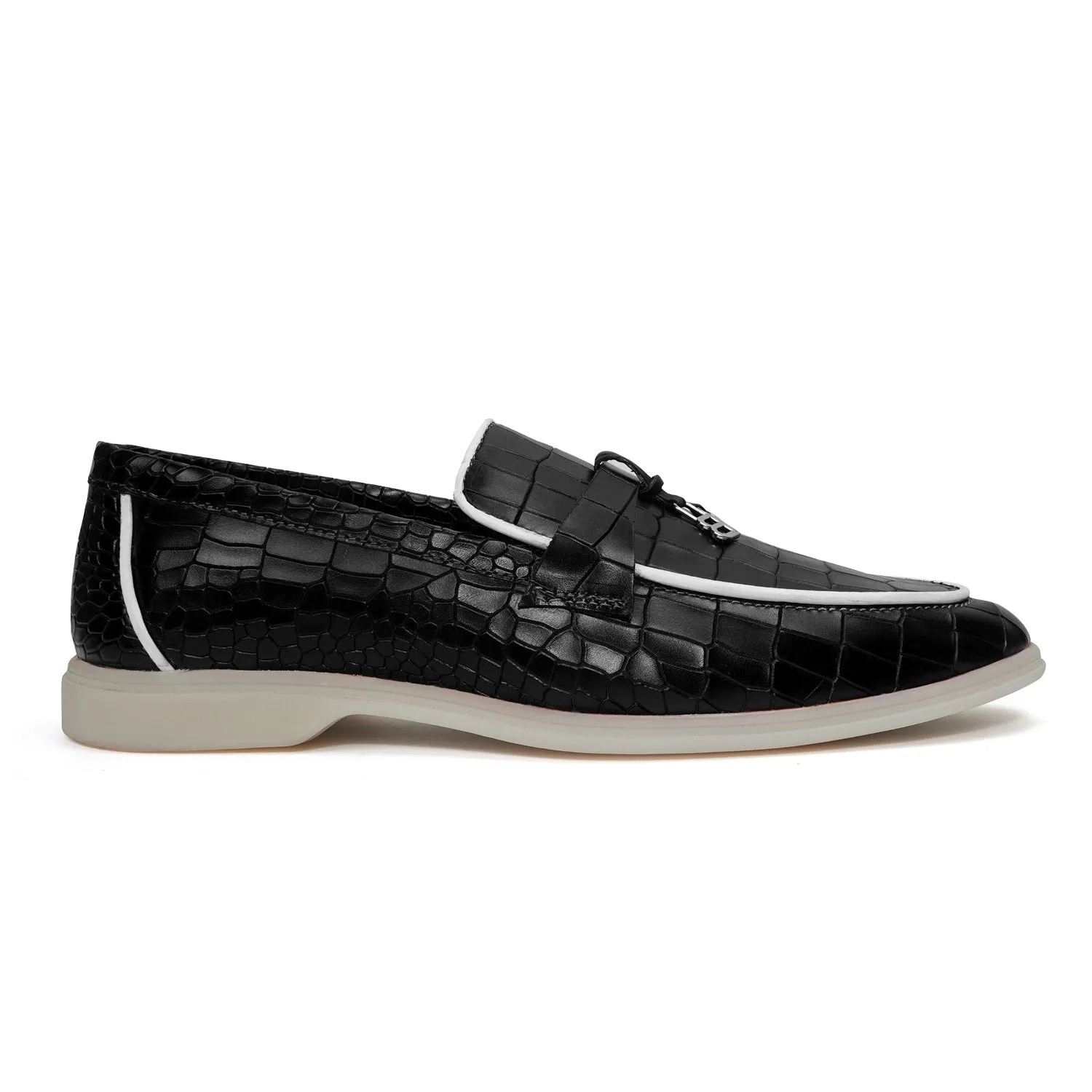 Black Deep Cut Yacht Loafers With Rubber Sole