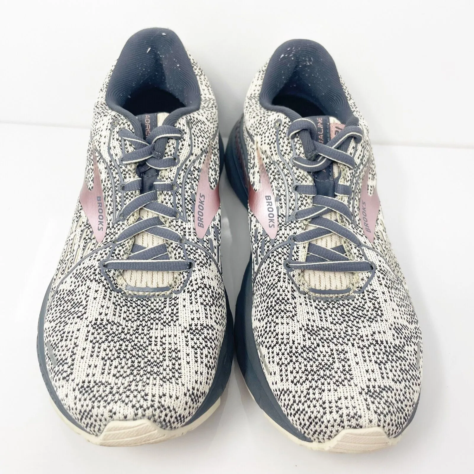 Brooks Womens Adrenaline GTS 21 1203291B276 Gray Running Shoes Sneakers Size 8 B