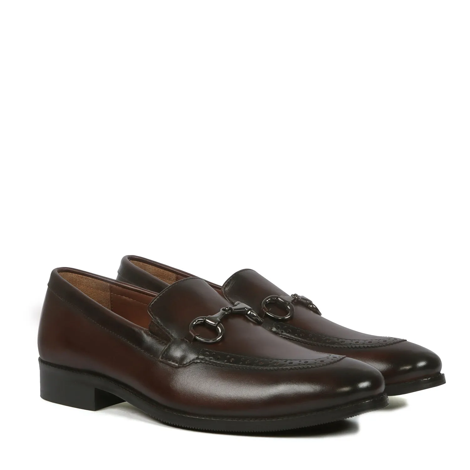 Contrasting Leather Loafers in Dark Brown Color