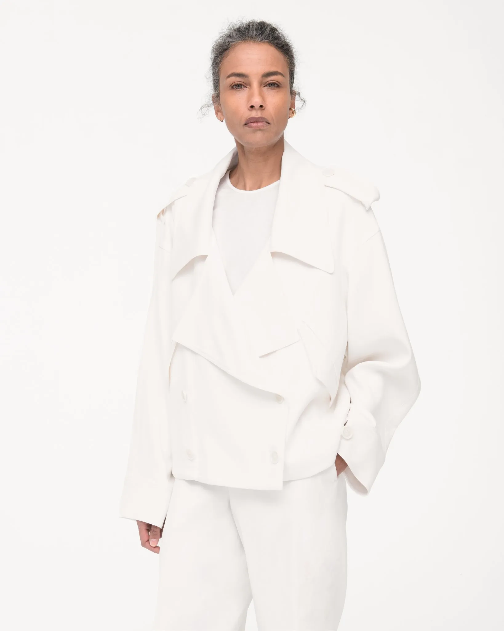Fluid Cropped Trench