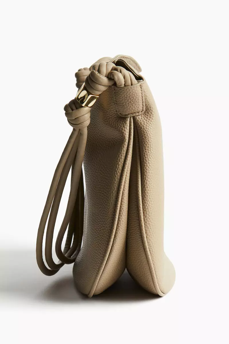 H&M Shoulder bag