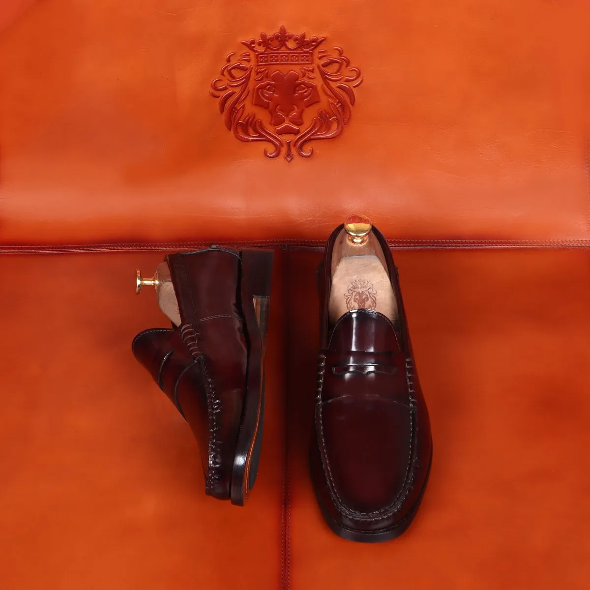 High Gloss Stitched Loafers with Squared Shape Patent Leather