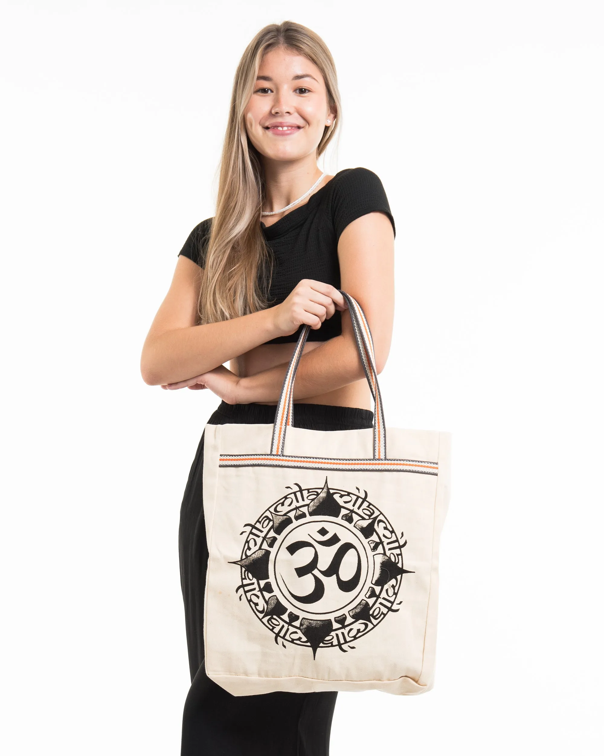 Infinitee Om Canvas Everyday Tote Bag in Natural