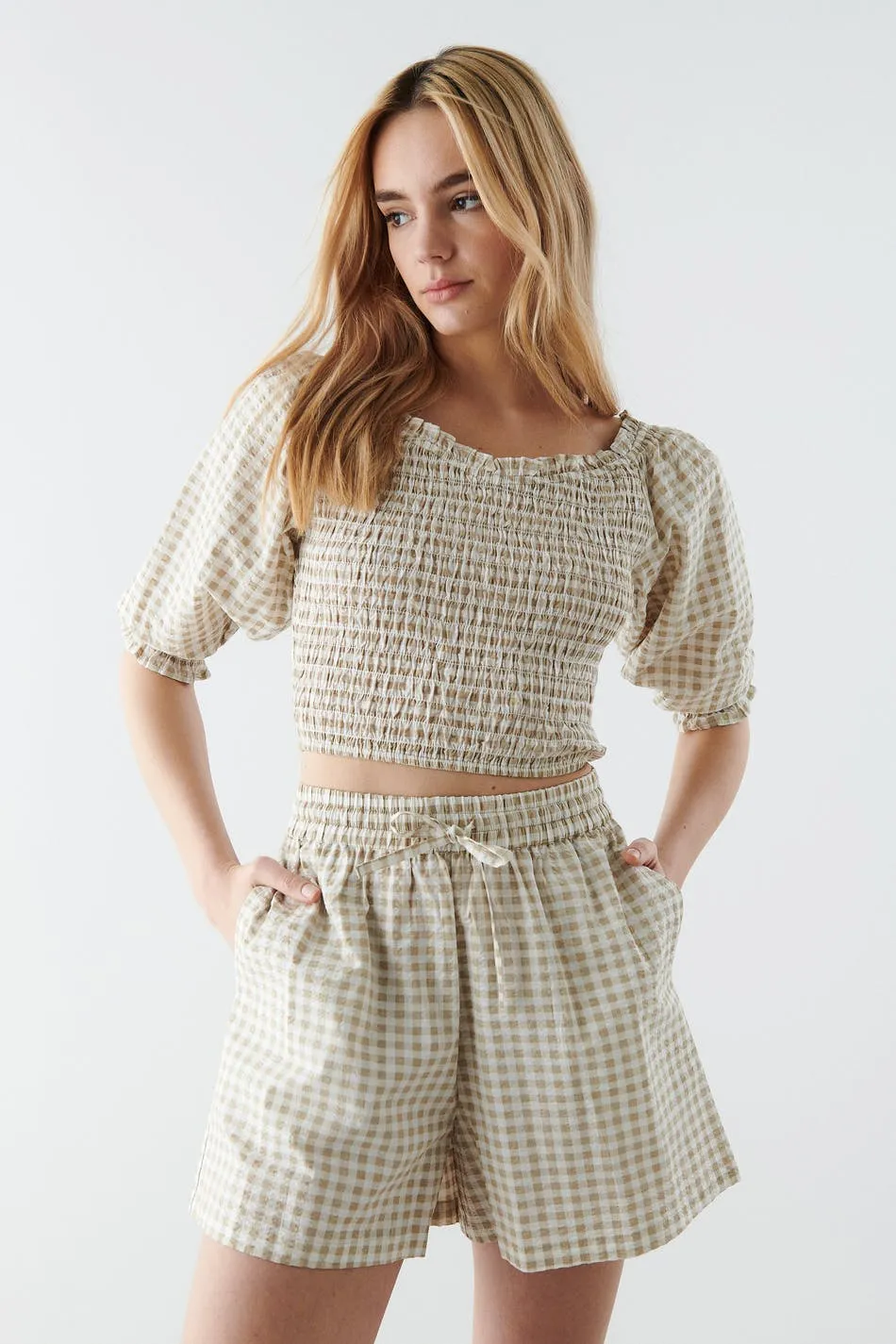 Ivorie shorts