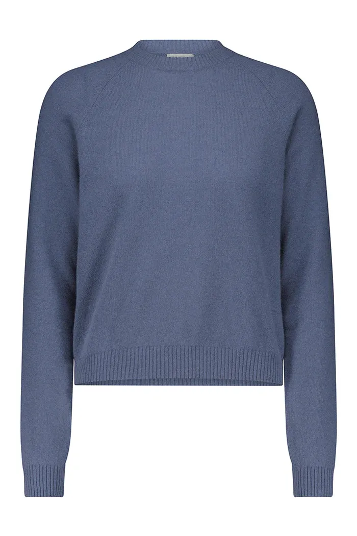 Minnie Rose Cashmere Shrunken Crew Sweater in Harbour Blue 