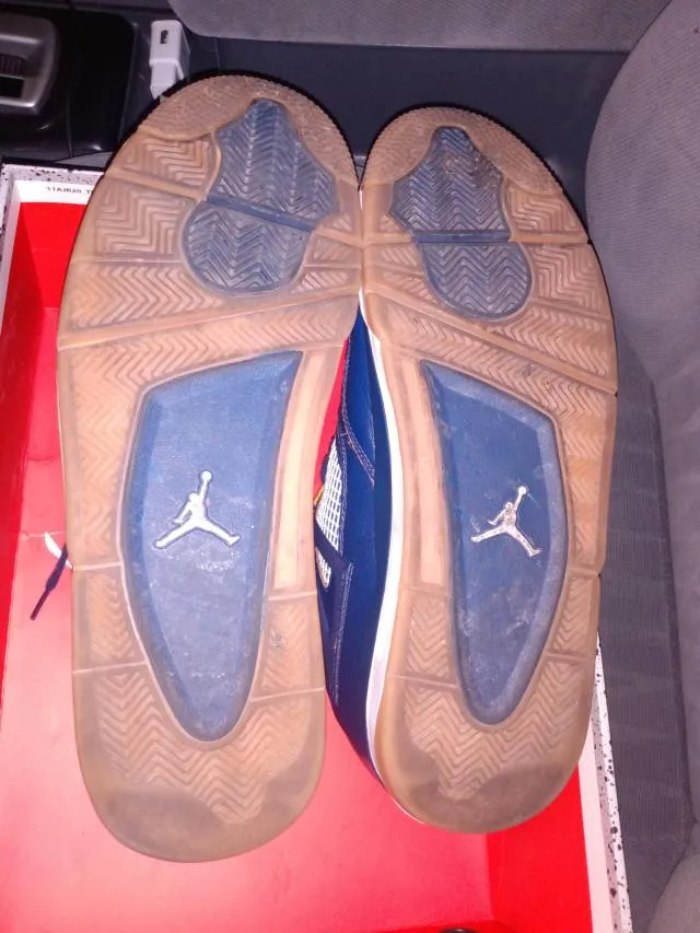 Nike air jordan retro 4