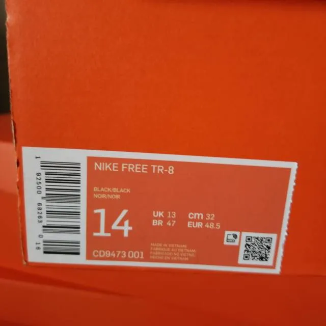 Nike free tr-8