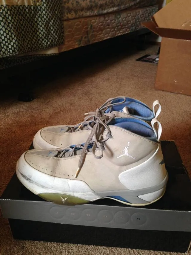 NIKE JORDAN MELO M3